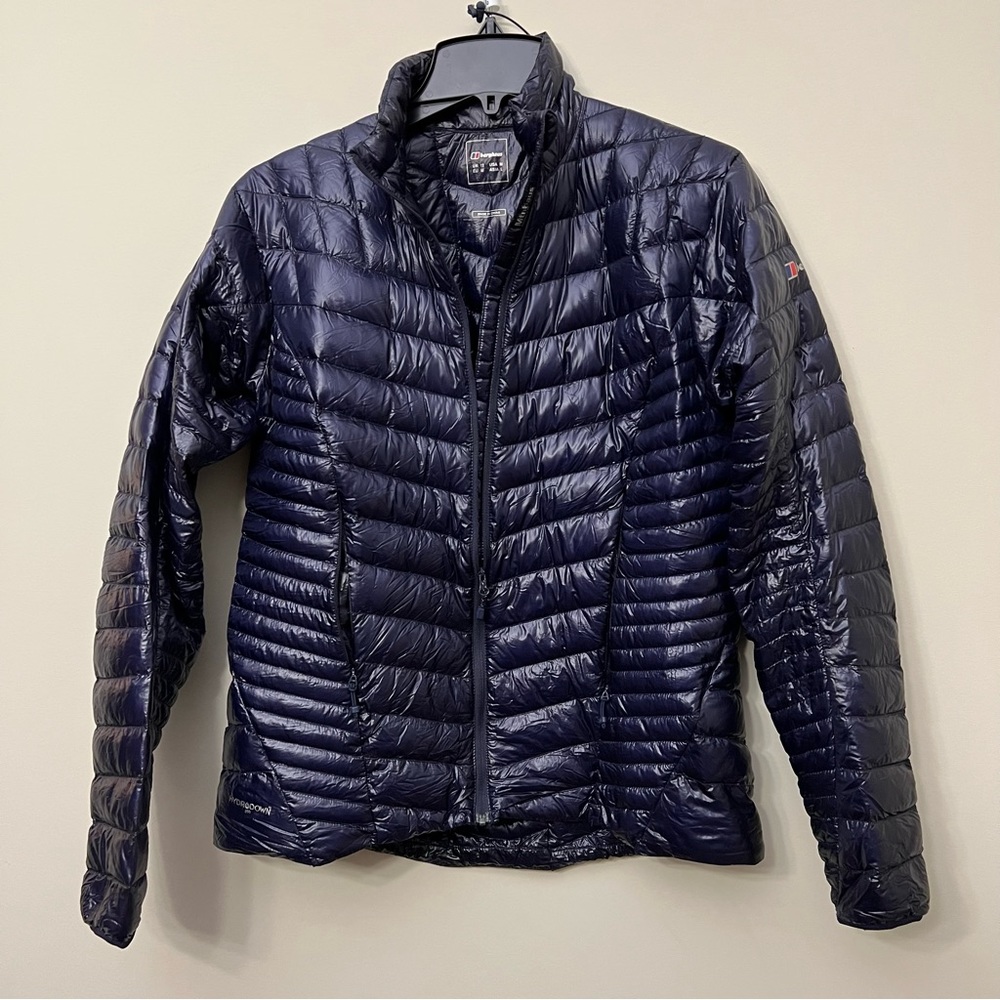 Berghaus dark navy purple Down Puffer Jacket, Light weight packable travel ski M